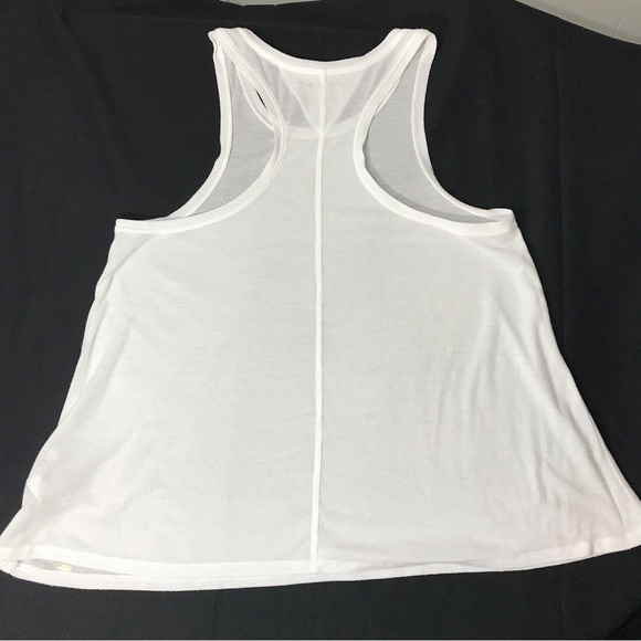 GUESS White and Teal Light Weight One Size Fits Most Tank Top Set of 2 - Picture 7 of 8